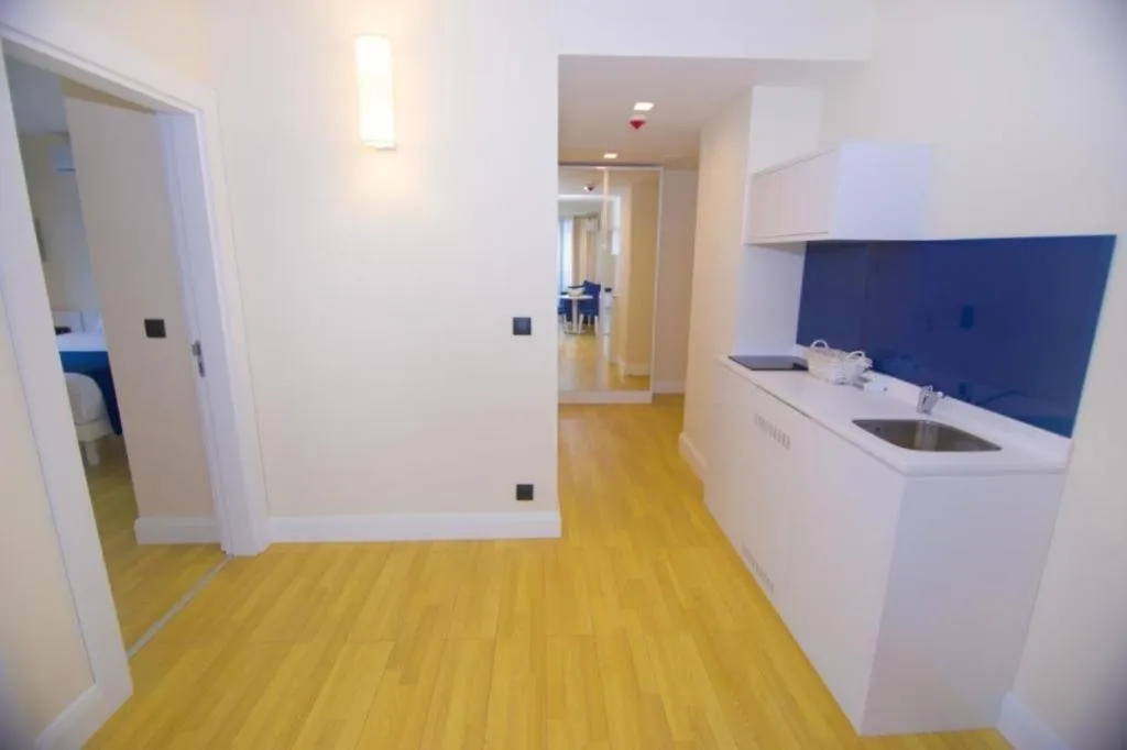 Apartment Best Seller In Booklng,Com Batumi
